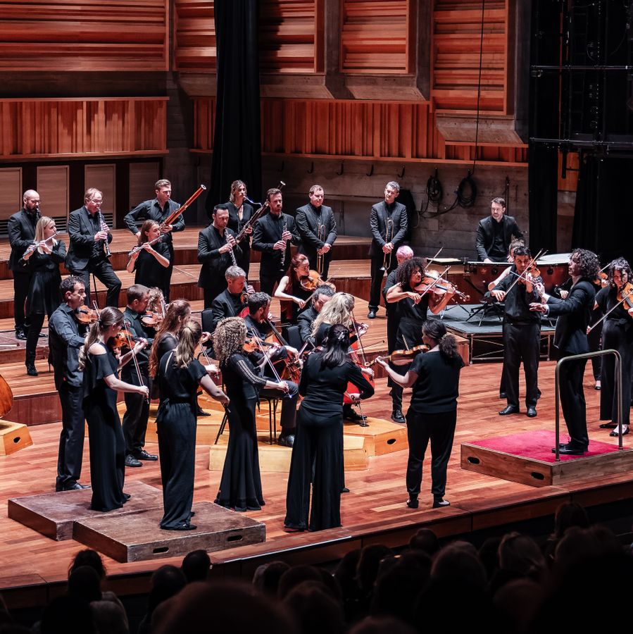 Aurora Orchestra